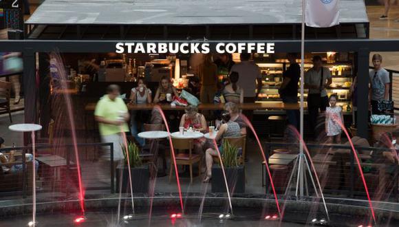 Starbucks incluirá licor en su menú. (Bloomberg)