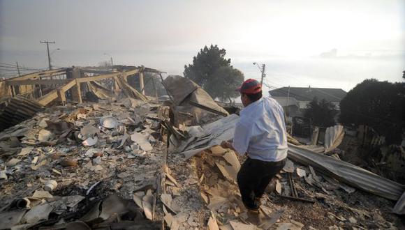 Incendio en Valparaíso deja 11 muertos y 500 heridos . (AFP)