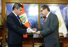 Luis Galarreta presentó personalmente la denuncia por los 'Kenjivideos' al fiscal de la Nación