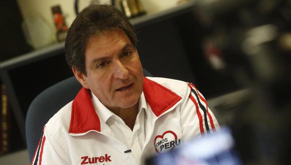Juan Carlos Zurek informó este lunes que un sector de Somos Perú ha solicitado al expresidente y candidato al Congreso, Martín Vizcarra, que se aparte del partido. (Foto: GEC)