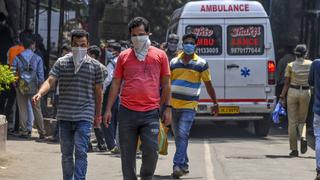 El coronavirus se ensaña con Bombay en India, sin camas y con las morgues llenas