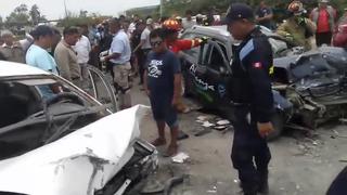 Choque frontal entre dos vehículos deja tres fallecidos en Pisco