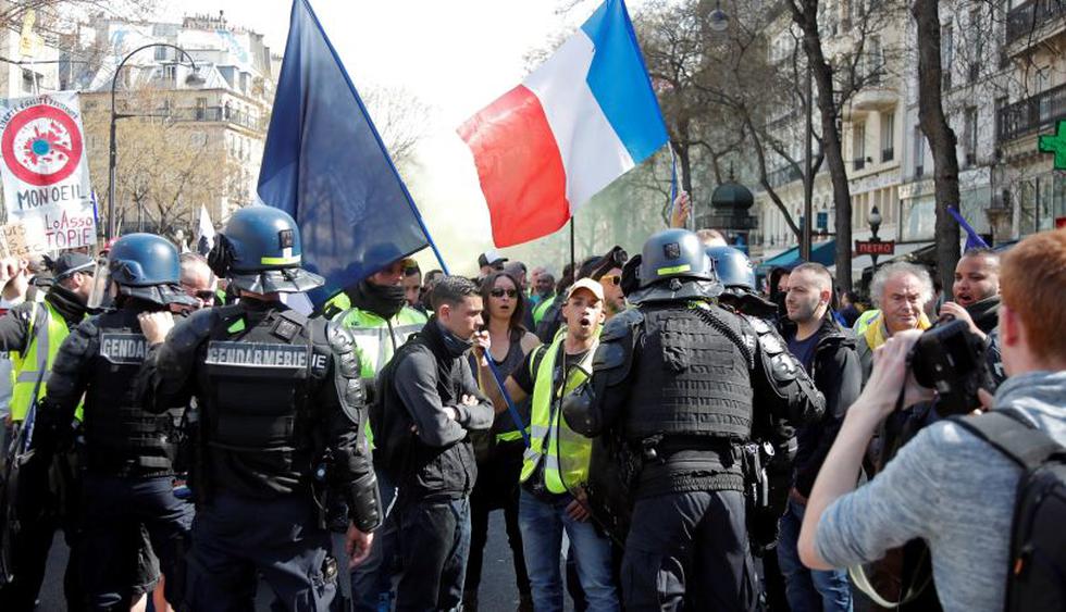 "Chalecos amarillos" salen a las calles por vigésimo sábado en Francia. (Foto: Reuters)