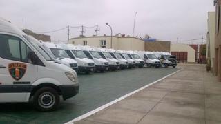 Entregan 50 vehículos a los penales para traslado de internos