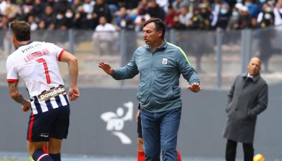 Carlos Bustos se pronunció tras el empate (0-0) entre Alianza Lima y Sporting Cristal. (Foto: Leonardo Fernández / GEC)