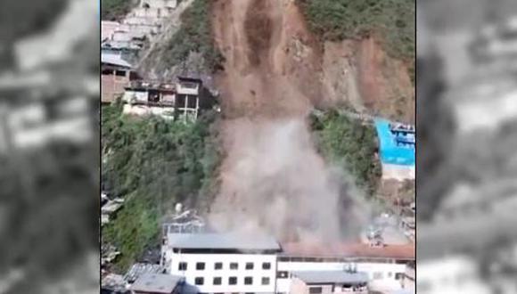 Decenas de viviendas quedaron sepultadas tras el derrumbe de una ladera en la provincia de Pataz.