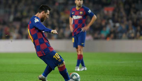Lionel Messi anotó un golazo de tiro libre en la goleada (5-1) de Barcelona sobre Valladolid. (Foto: AFP)