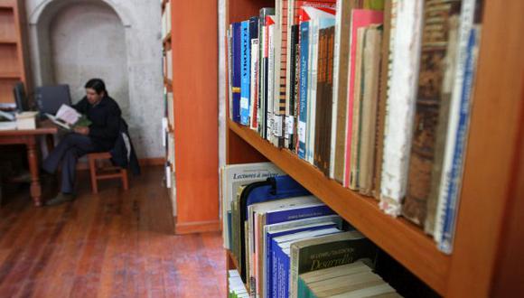 Biblioteca Regional Mario Vargas Llosa (USI)