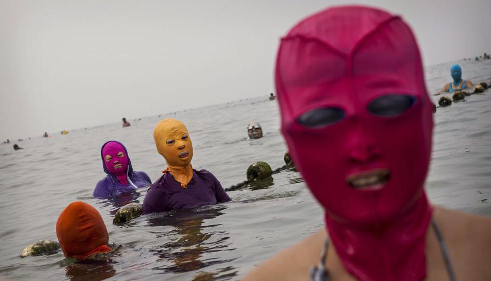 Facekini' es lo último de la moda en China para protegerse del Sol