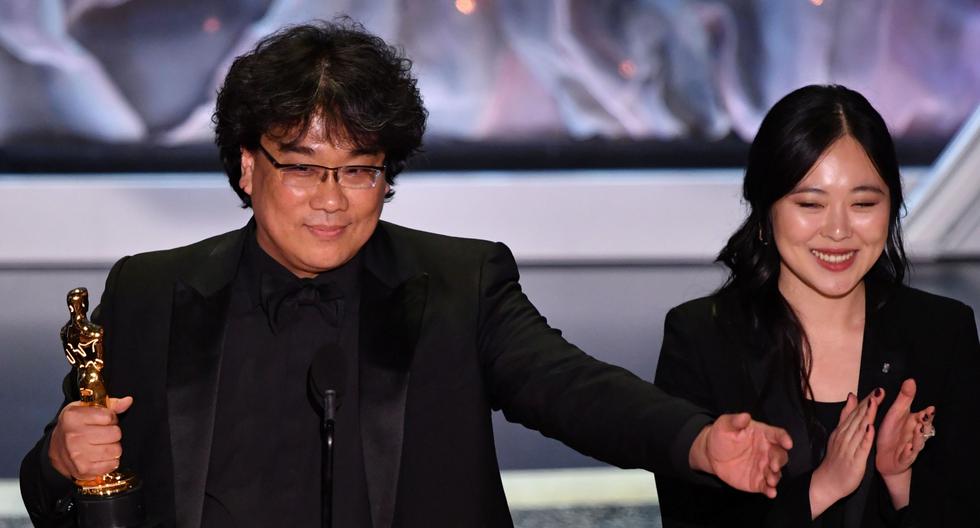 Oscar 2020. Bong Joon Ho, director de "Parasite", recibe el premio a Mejor película internacional. Foto: AFP.