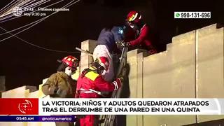 La Victoria: niños y adultos terminaron atrapados tras derrumbe de una pared 