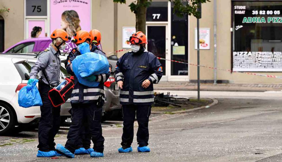 Dos trabajadores se encontraban en el interior del edificio al producirse el ataque. (Foto: AFP)