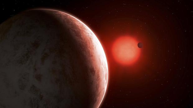 La gran cantidad de sistemas solares similares al nuestro abre la posibilidad de que la vida se haya desarrollado en otros planetas, sin embargo, es mera especulación de momento.