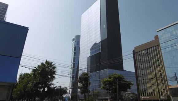 El vigilante cayó desde la Torre Panamá, en San Isidro, en condiciones extrañas. Foto: web de Torre Panamá