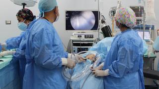 EsSalud: más de 100 niños serán sometidos a cirugía por campaña en hospital Negreiros