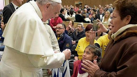 Esta es la verdadera historia detrás de la camiseta de Alianza Lima en el Vaticano. (Julio Gonzales)