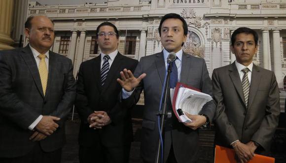 Congresistas de la bancada de Peruanos por el Kambio que también pertenecen al partido político. (Perú21)