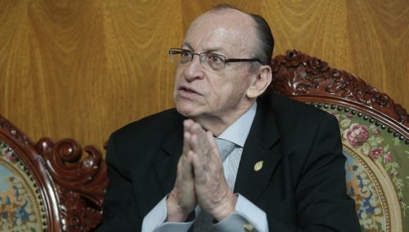 José Peláez emplaza a magistrado del TC. (Mario Zapata)