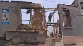 Cercado de Lima: reportan caída de pared de casona del jirón Huanta en Barrios Altos