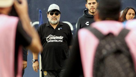 Diego Armando Maradona dejó de ser técnico de Dorados para dedicarse a cuidar su salud. (Foto: AFP)