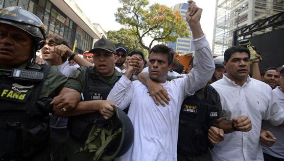 Fiscalía ratifica los cargos contra Leopoldo López y podría ir 10 años a prisión (AFP)