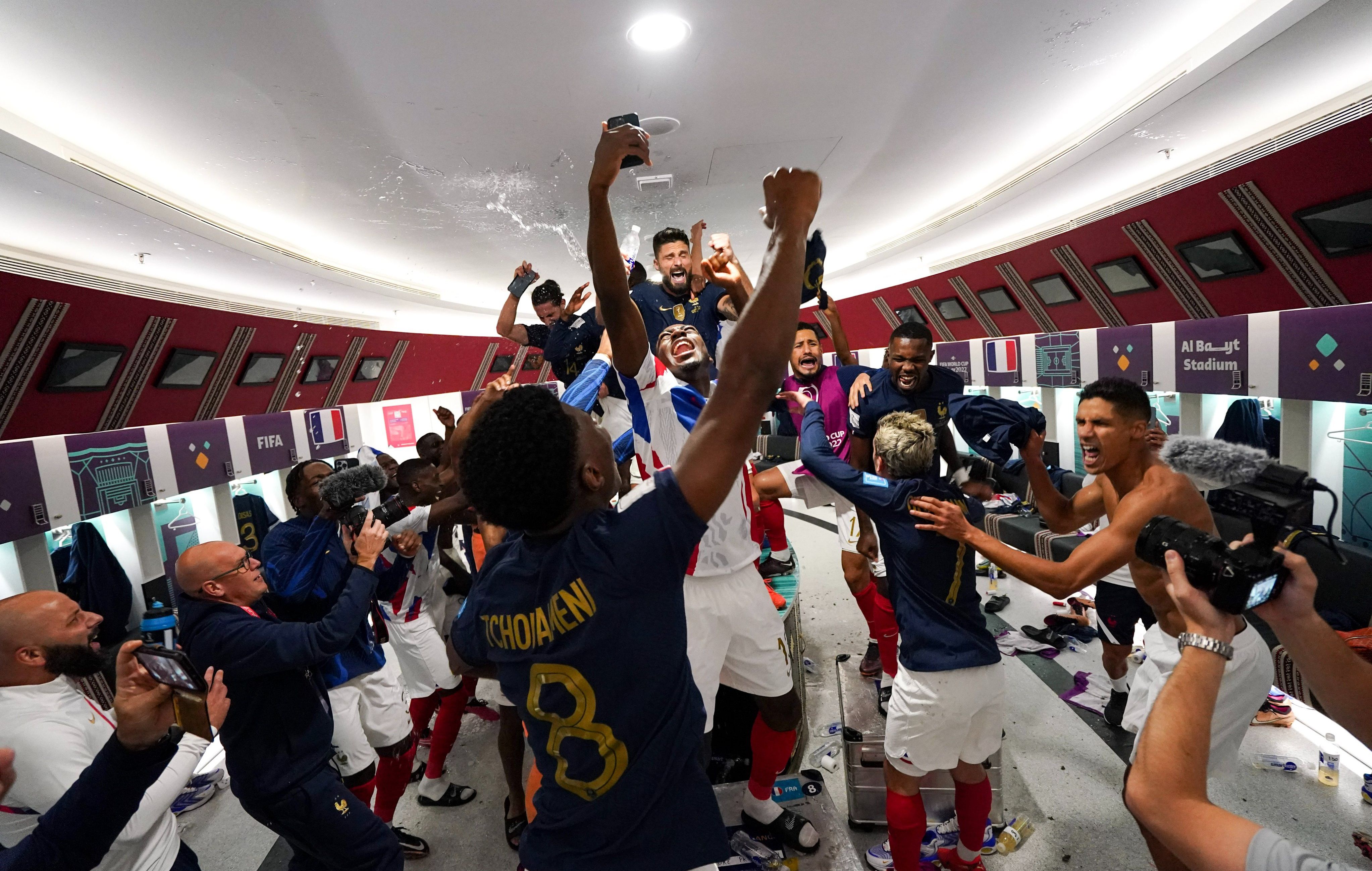 Celebración de Francia por acceder a la semifinal del Mundial. (Foto: FFF)