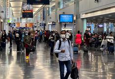 Estados Unidos exigirá pruebas negativas de coronavirus para todos los pasajeros de Reino Unido