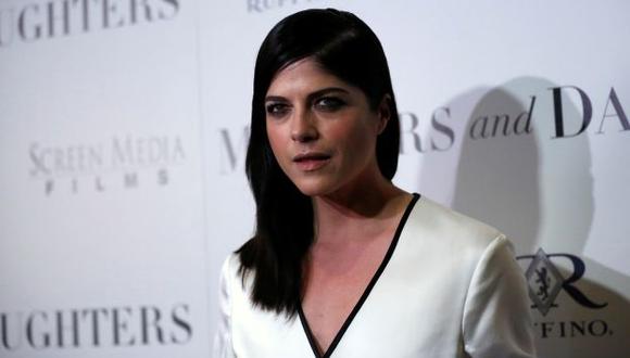 Selma Blair, actriz del filme Juegos Sexuales, se disculpó por ataque de histeria en un avión. (Reuters)