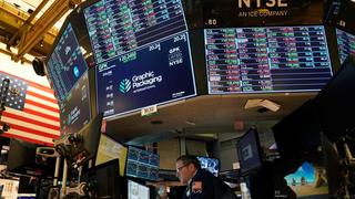 Wall Street abre en rojo y el Dow Jones baja un 0.45 %
