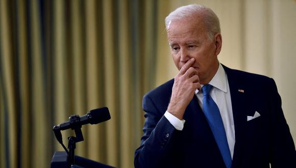 Joe Biden señaló que están preocupados por la nueva variante ómicron, pero que  desea alarmar. (Foto: Brendan Smialowski / AFP)