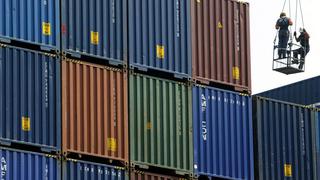 MEF: Procesos aduaneros de exportación e importación serán 100% digitales en junio de 2020