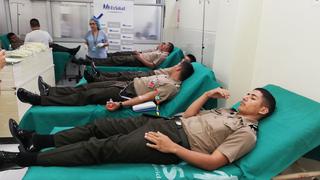 ¡Admirable! Miembros del Ejército donan sangre para Eyvi Ágreda [FOTOS]