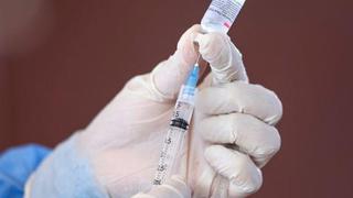 La Unión Europea autorizó el uso de la vacuna Novavax contra el COVID-19