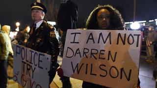 Ferguson: Policía que mató al joven negro Michael Brown no será acusado