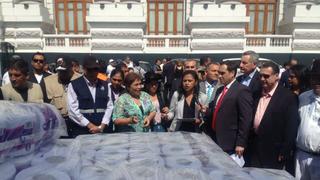 Parlamento Andino entrega cinco toneladas de ayuda humanitaria