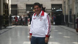 Juan Carlos Zurek oficializa ante el JNE su renuncia a Somos Perú 