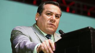 Gustavo Adrianzén: "Procurador es el abogado del sector al que pertenece"