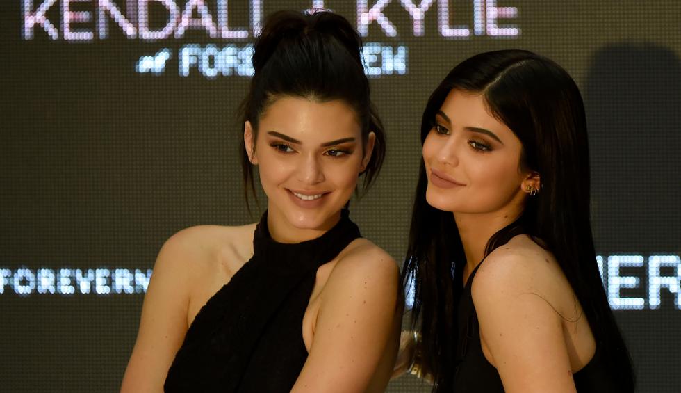 Kylie Jenner reveló en Instagram por qué su hermana aún no participa en una de sus campañas de belleza. (Foto: AFP)