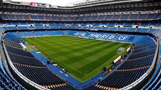 La impresionante imagen del Santiago Bernabéu sin césped y con un hueco de 30 metros