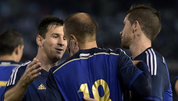 Argentina goleó a Trinidad y Tobago con un Lionel Messi apagado. (AFP)