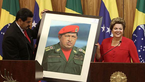 Maduro, Chávez y su par brasileña en conferencia en Brasilia. (AP)