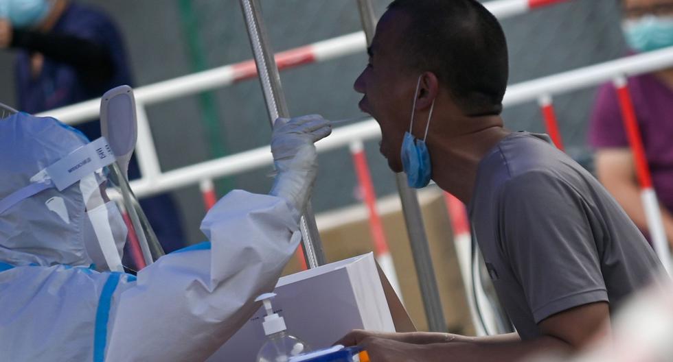 La Comisión Nacional de Sanidad no anunció nuevos fallecimientos por la COVID-19, por lo que la cifra se mantuvo en 4.634, entre los 83.542 infectados diagnosticados oficialmente en China desde el inicio de la pandemia. (Foto: WANG Zhao / AFP).