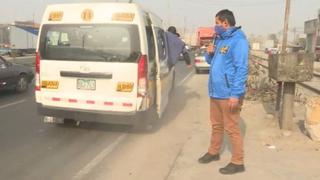 Combi con más de S/11 mil en multas intentó arrollar a periodistas en la Carretera Central [VIDEO]