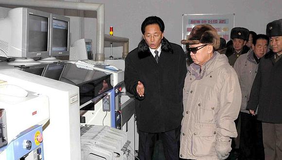 Régimen de Kim Jong-il señala que su programa de uranio es para afrontar \"la necesidad de energía\". (Reuters)
