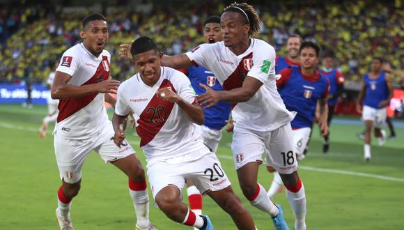 La selección peruana choca ante la selección uruguaya en Montevideo | Foto: AFP