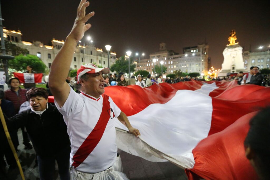 Marcha nacional en Plaza San Martín