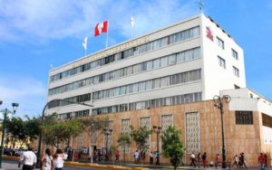 JNE: Solo los 41 partidos políticos inscritos participarán en elecciones de 2026