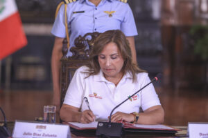Miembros de la PNP podrán usar armas de fuego en casos de flagrancia