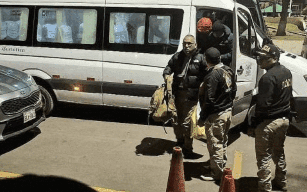 POLICÍAS CORRUPTOS
