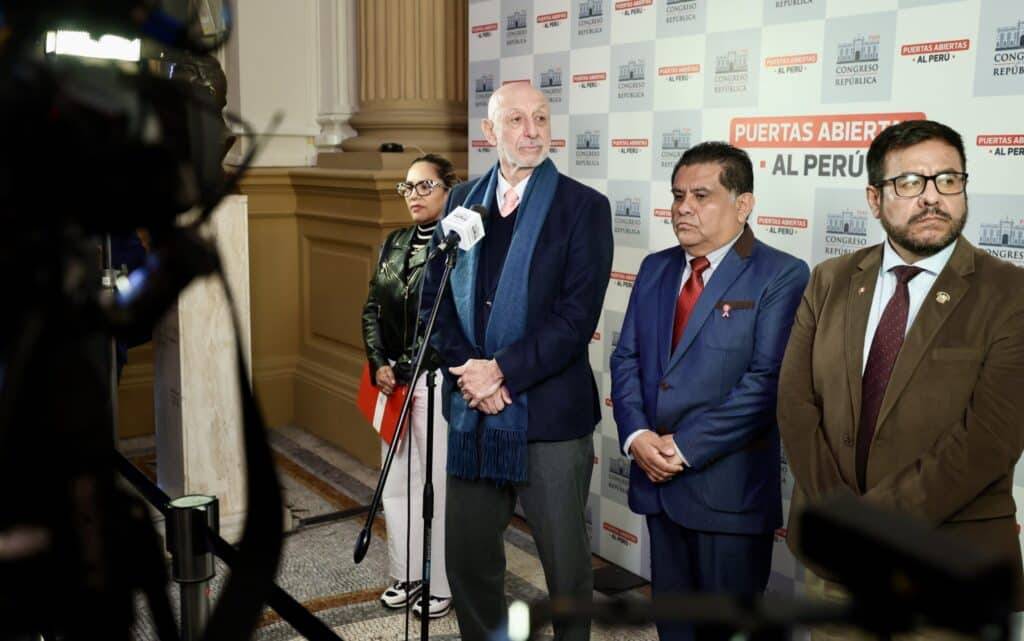 José Cueto inscribió lista para Mesa Directiva